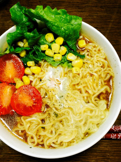 シンプルに!レタススープなラーメン-レシピのメイン写真