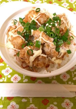 おかかご飯がポイントの唐揚げ丼-レシピのメイン写真