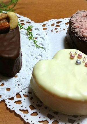 楽々バレンタイン♡チョコがけロールケーキ-レシピのメイン写真