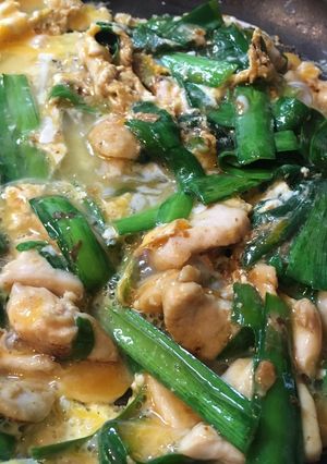 朝ごはんに 〜 鶏むね肉入りニラ玉-レシピのメイン写真
