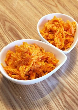 お弁当もおつまみにも！にんじんたらこ炒め-レシピのメイン写真