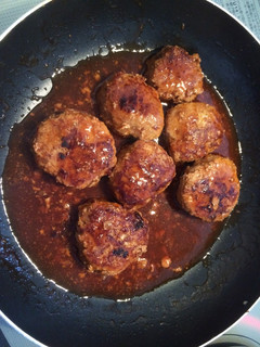煮込みハンバーグ-レシピのメイン写真