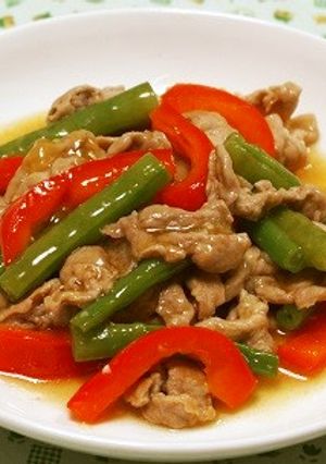 豚肉とさやいんげんのオイスターソース炒め-レシピのメイン写真