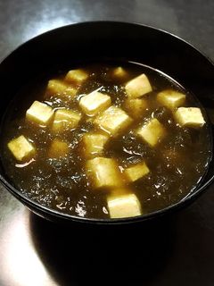 簡単!とろろ昆布のお吸い物-レシピのメイン写真
