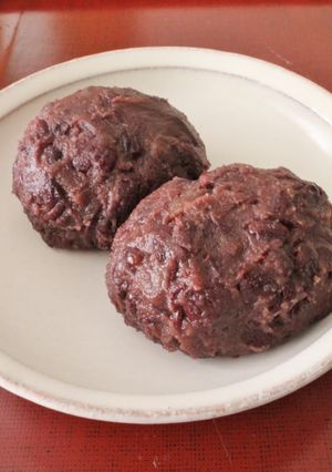 バレンタインにお彼岸に♪赤飯で作るおはぎ-レシピのメイン写真