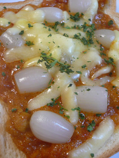 らっきょうとコラボ☆カレーチーズトースト-レシピのメイン写真