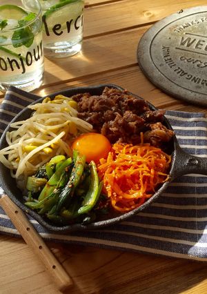 【簡単】スキレットde石焼きビビンバ♡-レシピのメイン写真