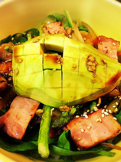 カフェ丼 きんぴらベーコンアボカド-レシピのメイン写真