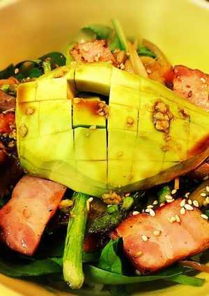カフェ丼 きんぴらベーコンアボカド-レシピのメイン写真