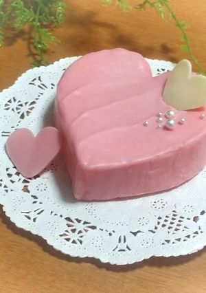 コンビニロールケーキでお手軽バレンタイン-レシピのメイン写真