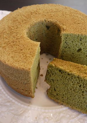 ノンオイル♫ 抹茶と豆腐のシフォンケーキ-レシピのメイン写真