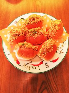 UFOカップ焼きそばパン-レシピのメイン写真