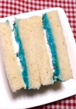 ラムネ菓子で作る ラムネ餡のサンドイッチ-レシピのメイン写真