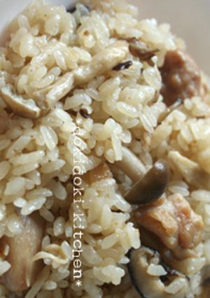 鶏肉ときのこのガーリック風味ピラフ-レシピのメイン写真