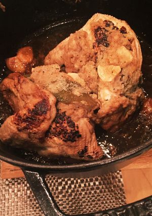 ストウブでつくる丸ごとチキンのりんご焼-レシピのメイン写真