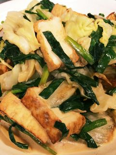 厚揚げとニラと白菜のオイマヨ炒め-レシピのメイン写真