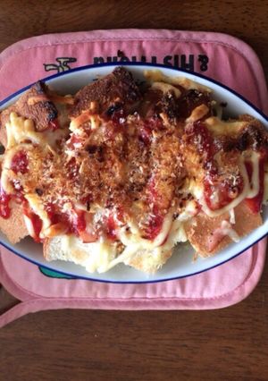 あったものだけパンのグラタン風！-レシピのメイン写真