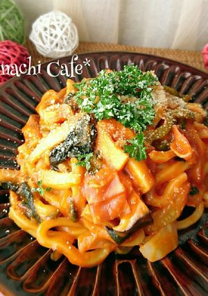 野菜ジュースでワンポットナポリタンうどん-レシピのメイン写真