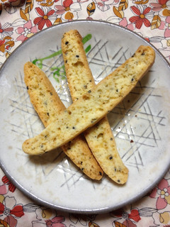 黒ごまとアーモンドのビスコッティ-レシピのメイン写真