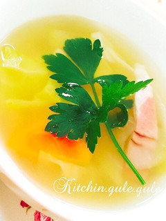 具だくさんの美味しい野菜コンソメスープ-レシピのメイン写真