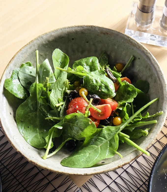 ルッコラとオリーブのサラダ by chi40 【クックパッド】 簡単おいしい