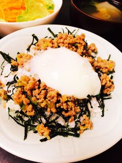 温玉そぼろ丼-レシピのメイン写真