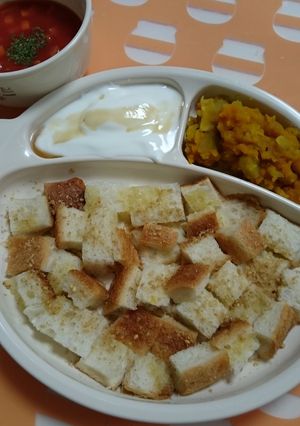 離乳食完了期☆朝食に♡ゴマミルクパン-レシピのメイン写真