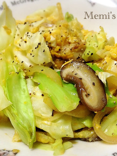 キャベツとしいたけの野菜炒め-レシピのメイン写真