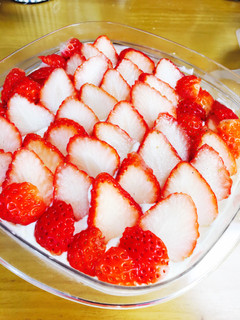 タッパーで作る♪苺のショートケーキ♬-レシピのメイン写真