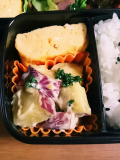 焼き芋とりんごのサラダ-レシピのメイン写真