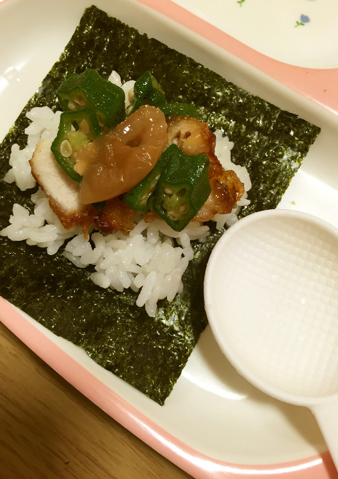 鶏唐揚げと梅オクラの手巻きご飯-レシピのメイン写真