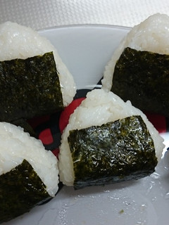 一味違う基本のおにぎり-レシピのメイン写真