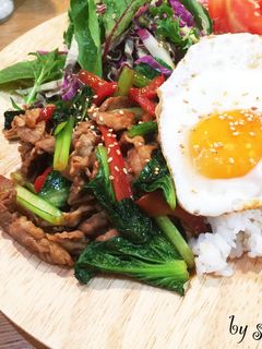 豚肉とターツァイのピリ辛オイスター炒め-レシピのメイン写真