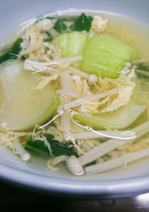 チンゲン菜とえのきのかきたま汁-レシピのメイン写真
