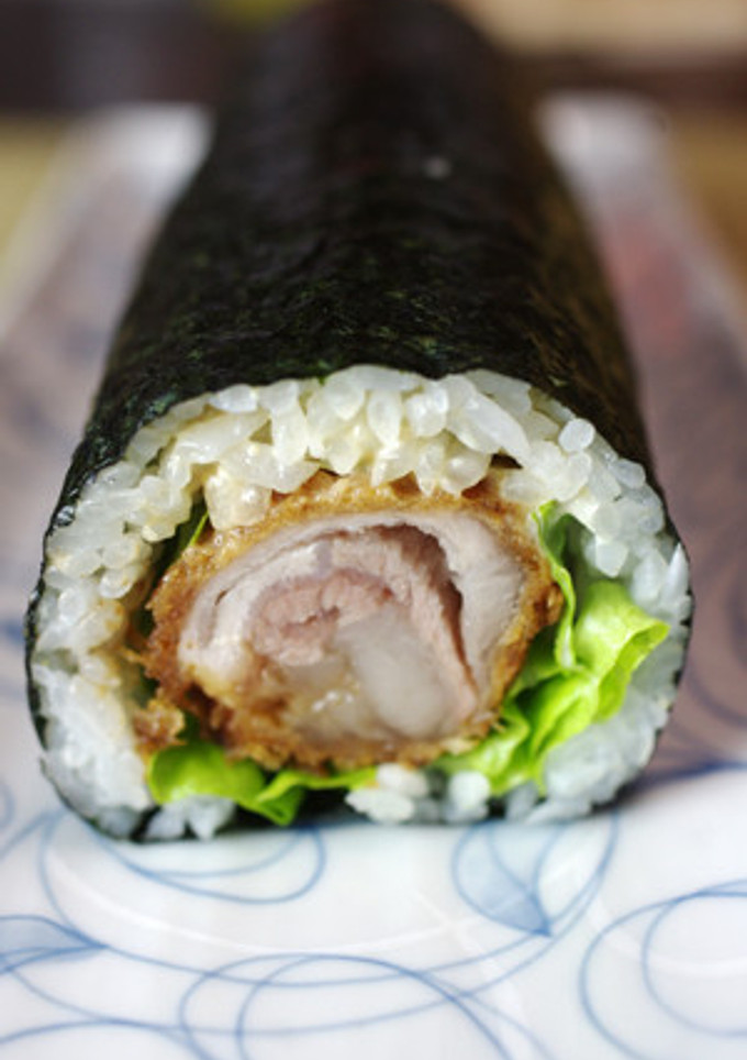 酢飯いらずのとんかつ巻き寿司-レシピのメイン写真