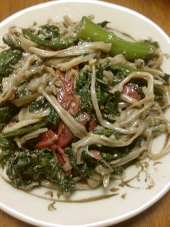 エノキダケと春菊の胡麻味噌梅肉和え-レシピのメイン写真