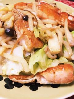 ハラスときのこのバター醤油焼きうどん-レシピのメイン写真