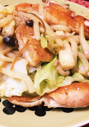 ハラスときのこのバター醤油焼きうどん-レシピのメイン写真