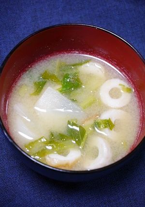 簡単！かぶとちくわの味噌汁-レシピのメイン写真