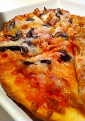 てごね簡単ピザ生地から作るピザUSA-レシピのメイン写真