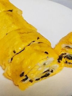 洋風?和風?しらすとチーズの卵焼き-レシピのメイン写真