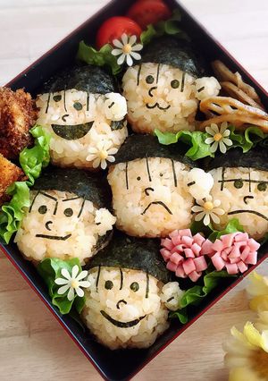 おそ松さん全員おにぎり-レシピのメイン写真