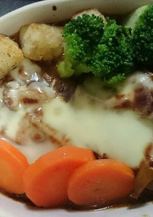 煮込みチーズハンバーグ！子供達も大好き♪-レシピのメイン写真
