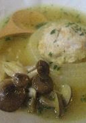新玉ねぎの肉詰めカレースープ-レシピのメイン写真