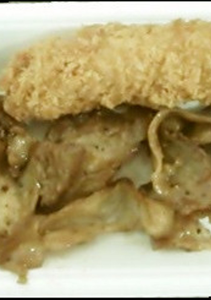 豚肉の細切れ、焼き肉風味　エビフライ添え-レシピのメイン写真