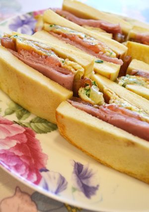高野豆腐でチーズオムレツサンド♪-レシピのメイン写真