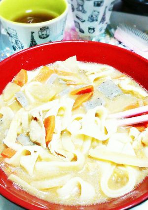 豚汁リメイク！豚骨スープで激ウマうどん-レシピのメイン写真