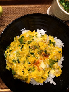 お父さんお母さんありがとう!ねぎ玉子丼!-レシピのメイン写真