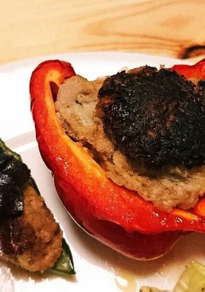 おからで満腹☆パプリカとピーマンの肉詰め-レシピのメイン写真