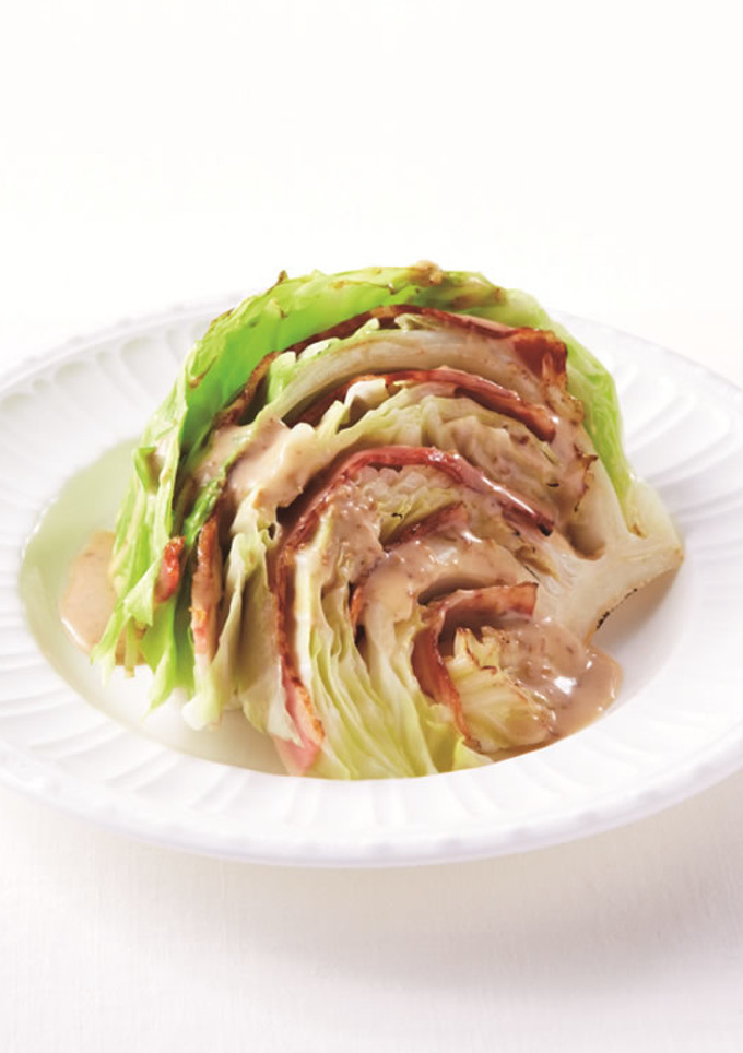 まるごとキャベツとベーコンの焼きサラダ-レシピのメイン写真